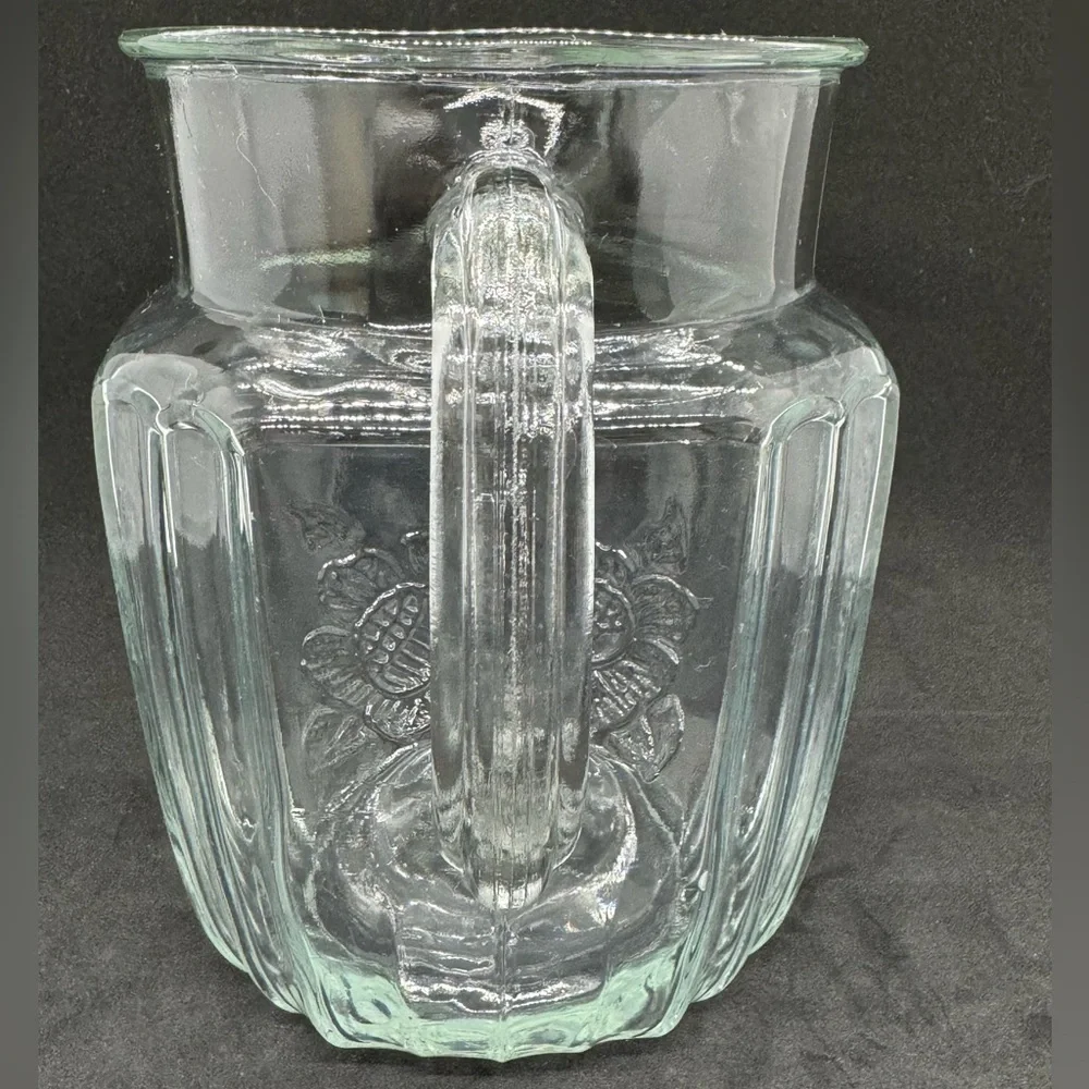 Anchor Hocking Clear Mayfair Open Rose Square Pitcher 37 oz